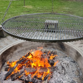 Wiese und Spielbereich